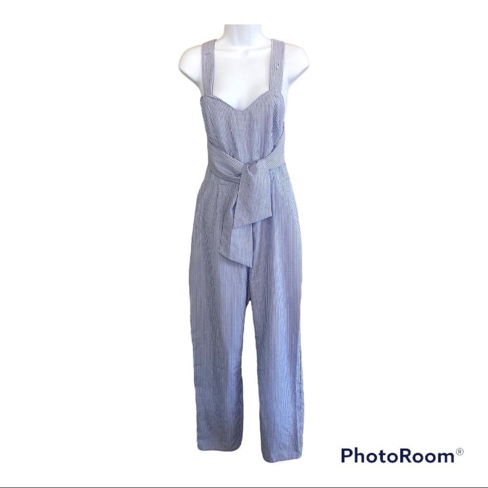 SHEIN Sweetheart Neckline Striped Sleeveless Cropped Jumpsuit Size M